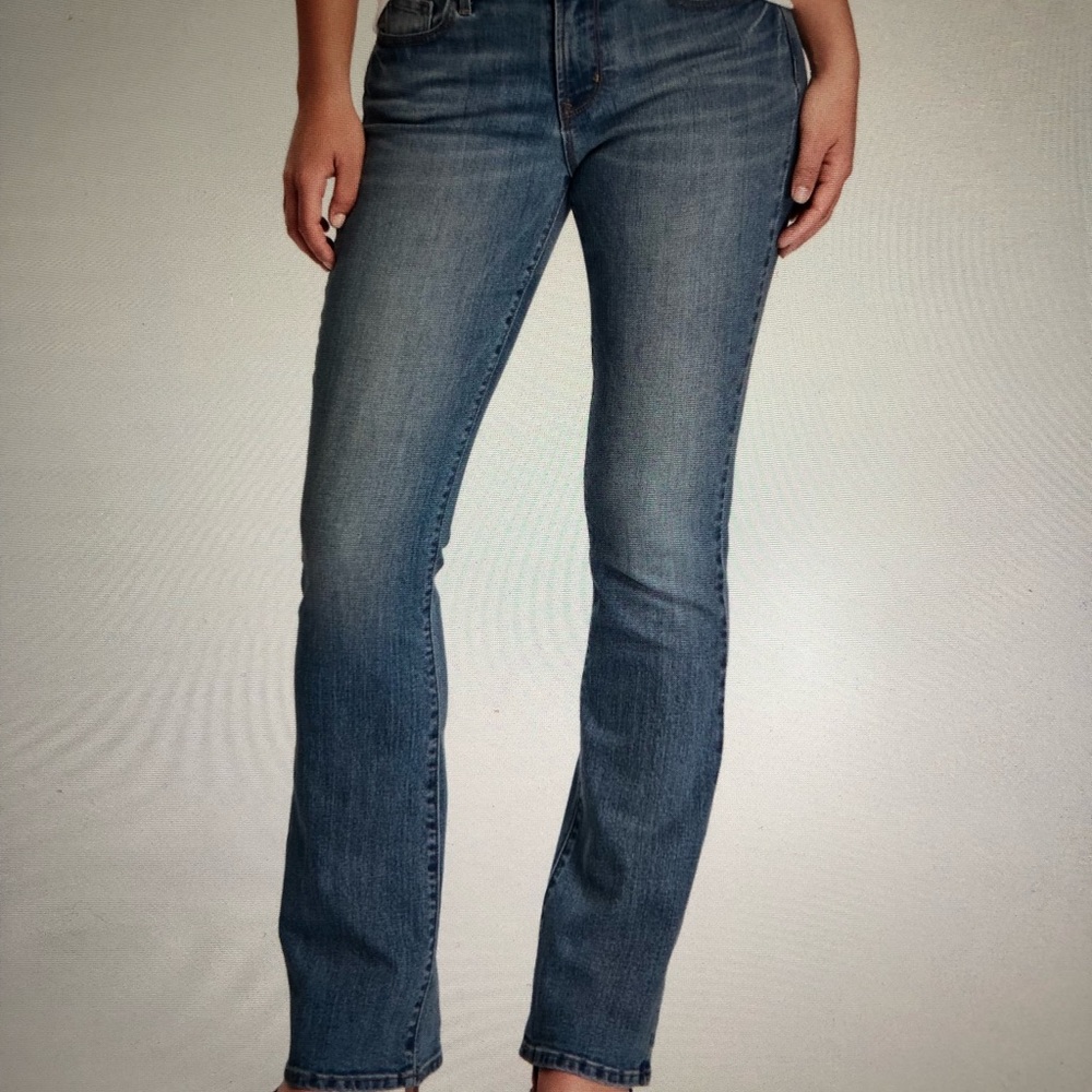 Old navy curvy boot cut jeans